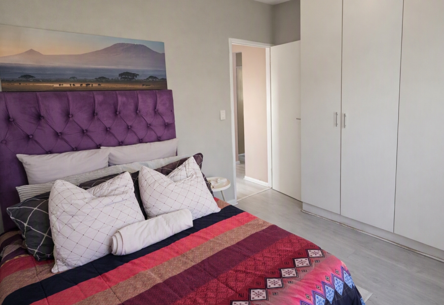 2 Bedroom Property for Sale in Parklands Western Cape